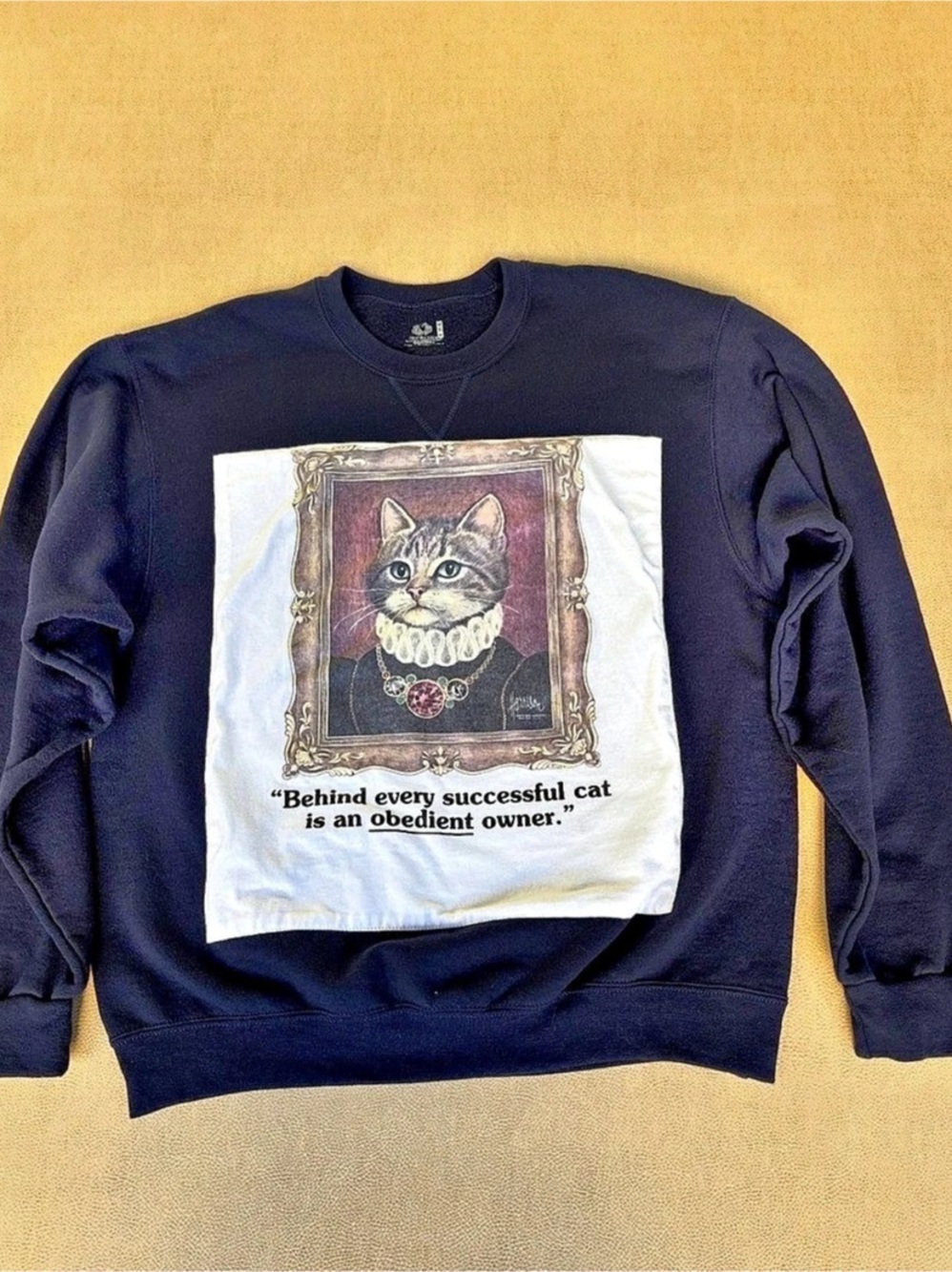 Fruit of the Loom Graphic Cat Crewneck Sweatshirt Size Medium